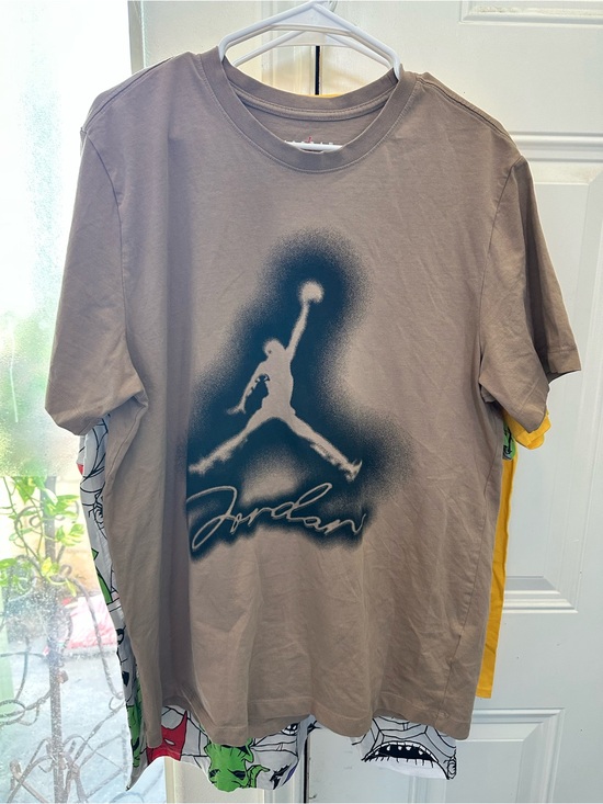Jordan Other - Jordan Flight MVP Airbrushed Jumpman T-Shirt